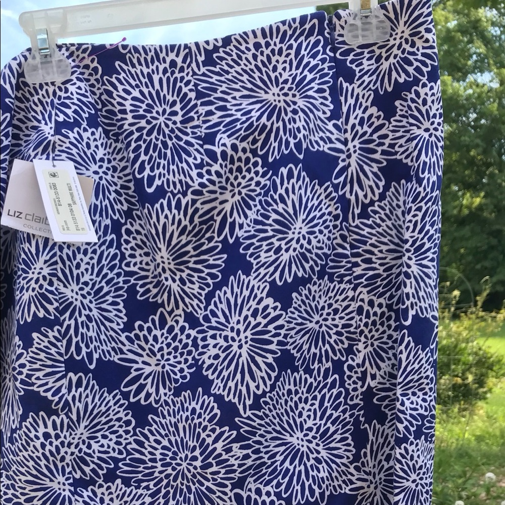 Liz Claiborne blue/white pattern skirt size 16